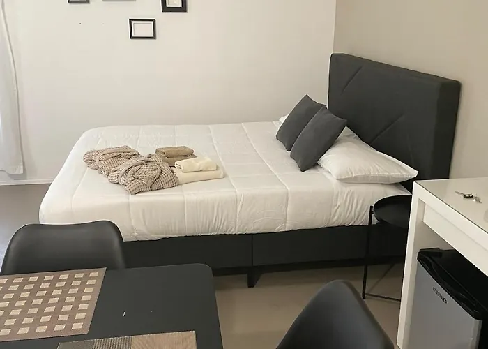 Night Apartment Modena